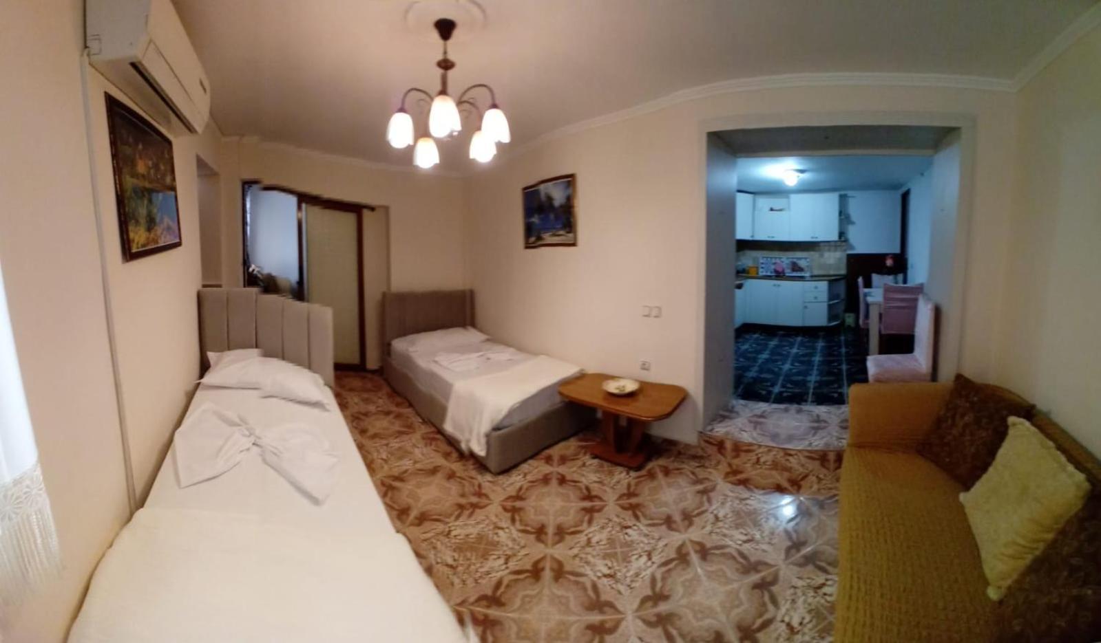 Gogo's Sea Side Saranda